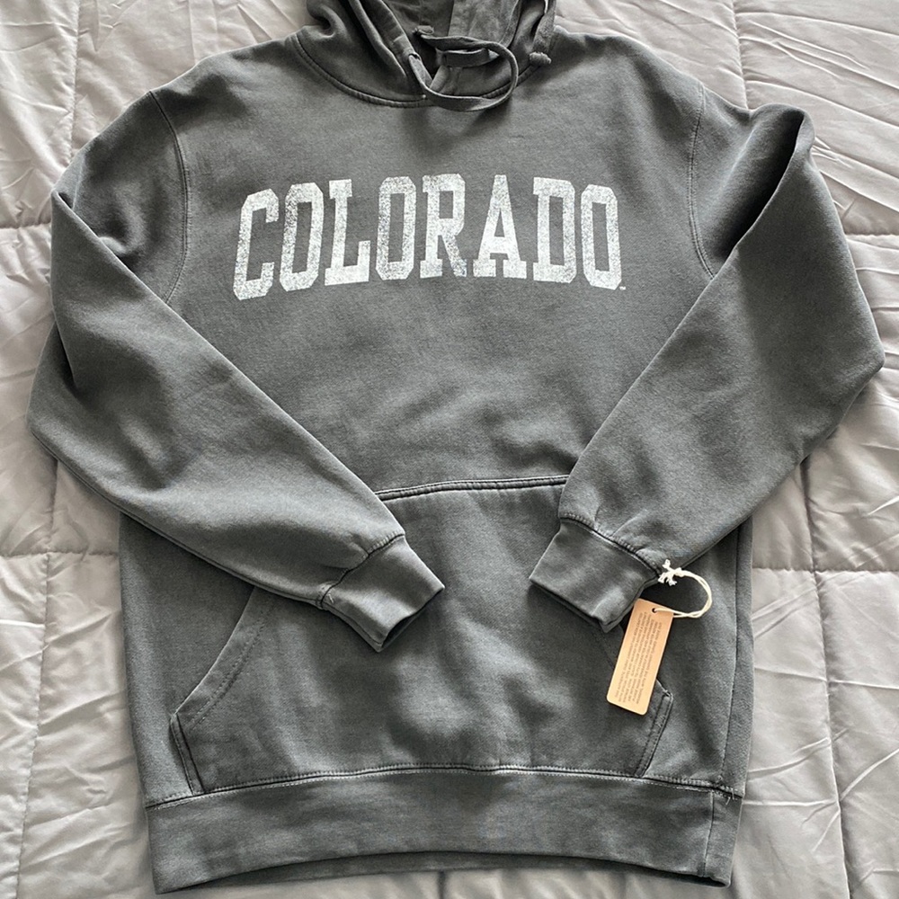 NWT Ouray vintage wash CU hooded sweatshirt - M